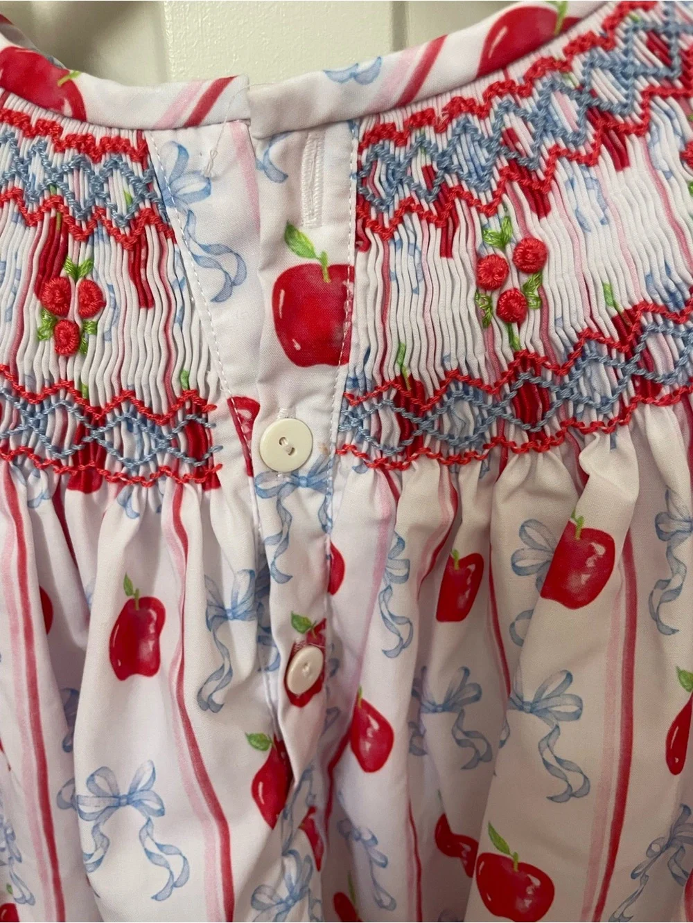 Red Apple Smocked Girls' Dress Top w/ ruffle shorts